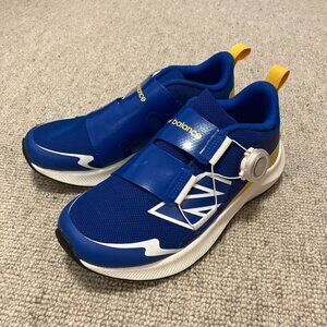 NWOT New Balance Sneakers Size 3.5